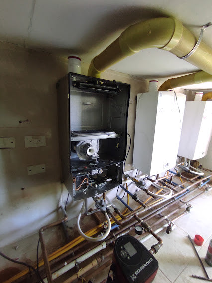 MANTENIMIENTO Y REPARACIÓN DE CALENTADOR 30 LITROS BOSCH THERM 8000