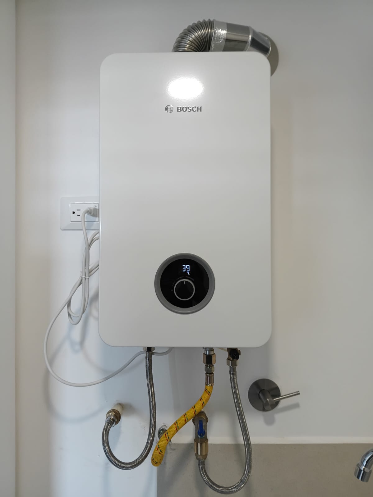 INSTALACION CALENTADORES DE PASO A GAS DE 5.5 LITROS HASTA 21 LITROS